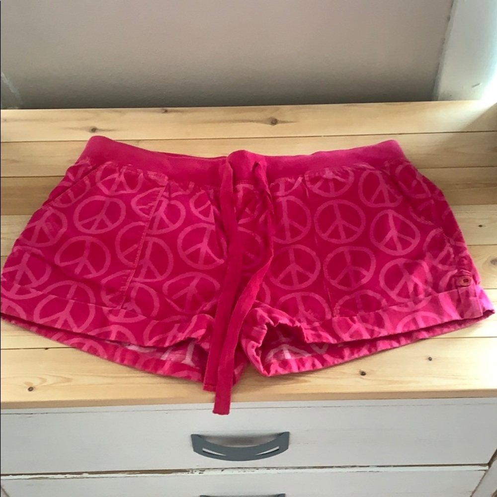 VS shorts